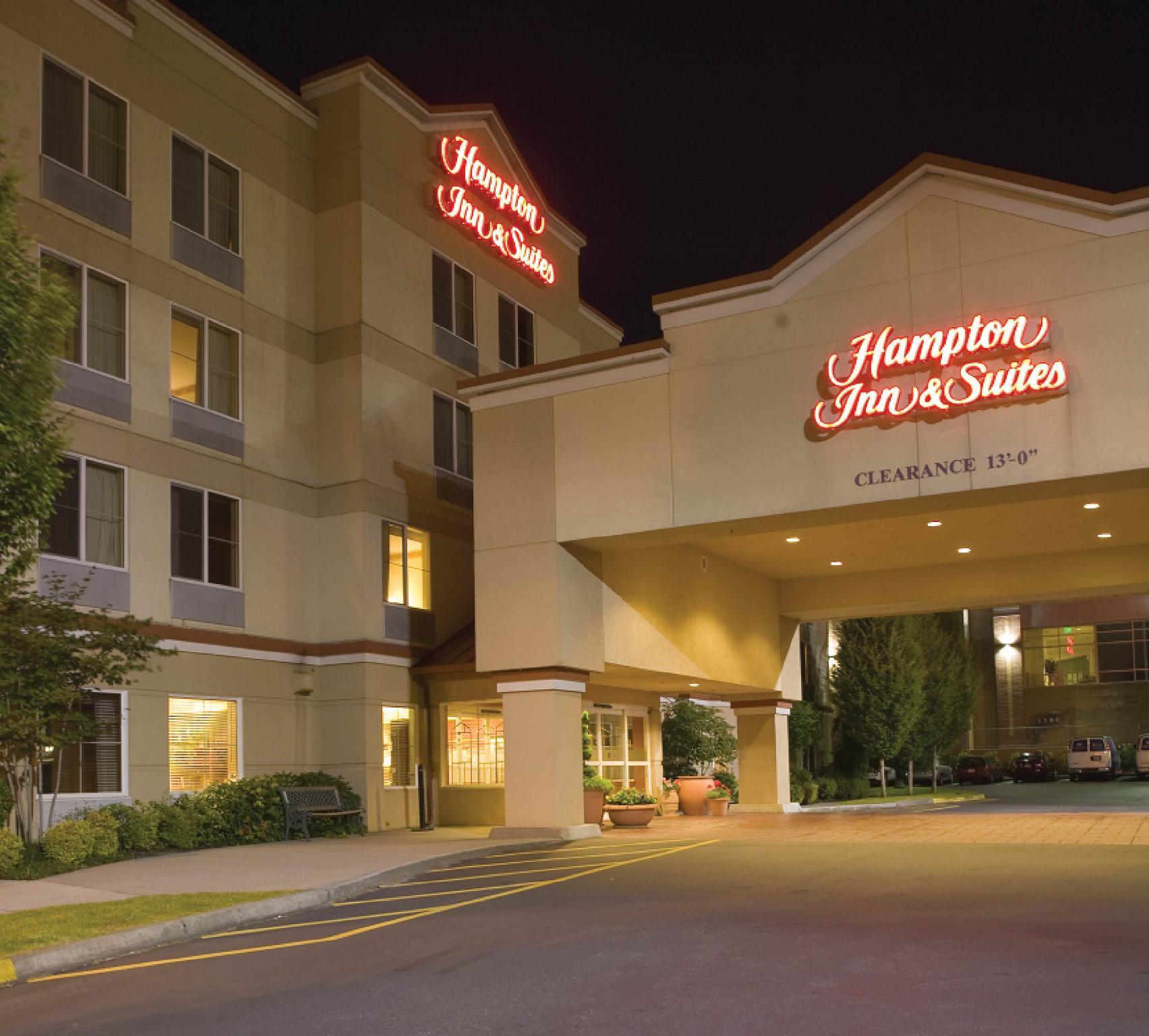 Hampton Inn & Suites Seattle North/Линвуд Экстерьер фото